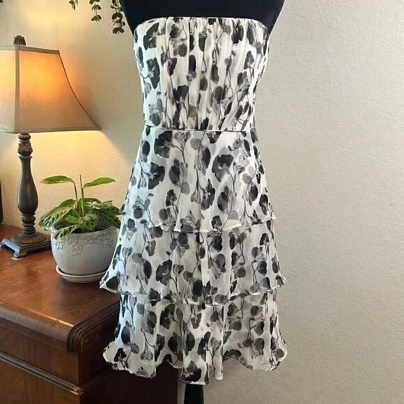 WHITE HOUSE BLACK MARKET Silk Strapless Sheer Frilly Floral Dress | Size 2 - Picture 1 of 5